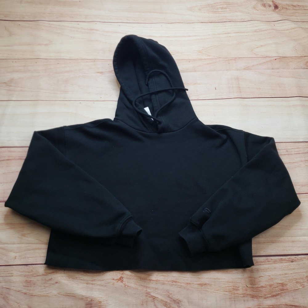 Fabletics Hoodie Womens Small Black Lined Fleece Pullover Relaxed Fit Hooded